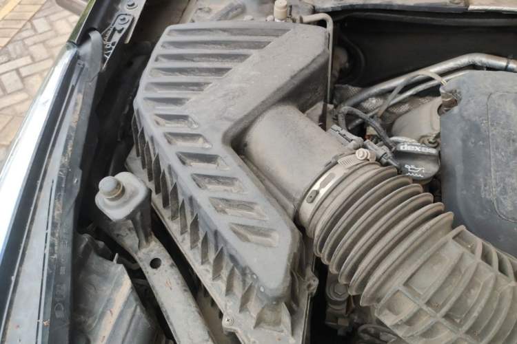 Used Cadillac XT5 2020 28T Luxury Version Engine Bay Right