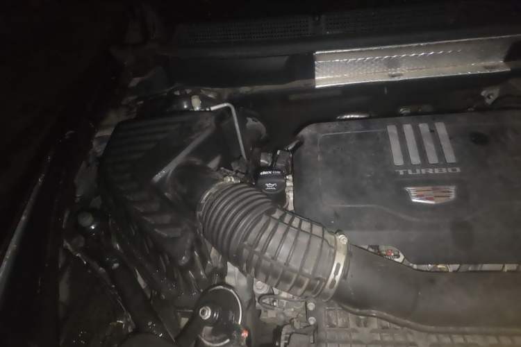 Used Cadillac XT5 2020 Revised Version 28T Luxury Edition Engine Bay Right