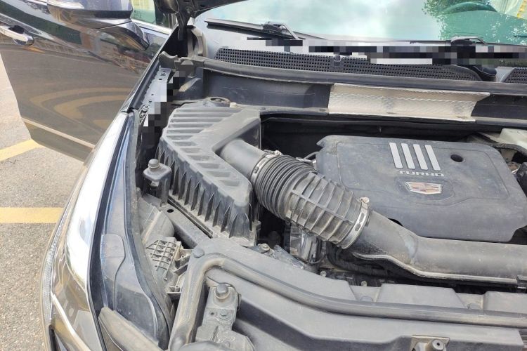Used Cadillac XT5 2020 Revised Version 28T Luxury Edition Engine Bay Right