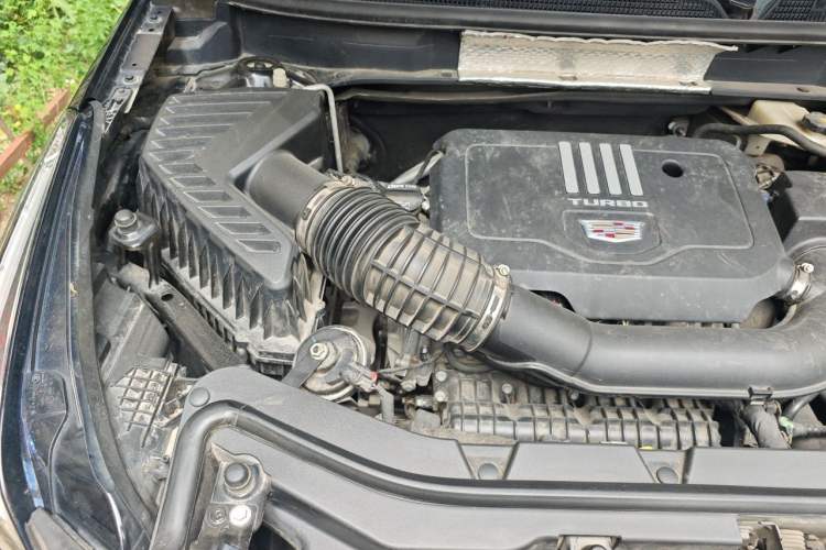 Used Cadillac XT5 2020 28T Luxury Version Engine Bay Right