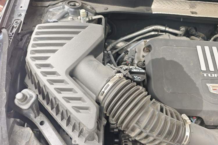 Used Cadillac XT5 2020 Revised Version 28T Luxury Edition Engine Bay Right