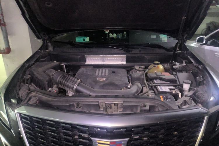 Used Cadillac XT5 2020 Revised Version 28T Luxury Edition Engine Bay