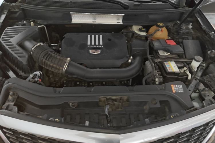Used Cadillac XT5 2020 Revised Version 28T Luxury Edition Engine Bay
