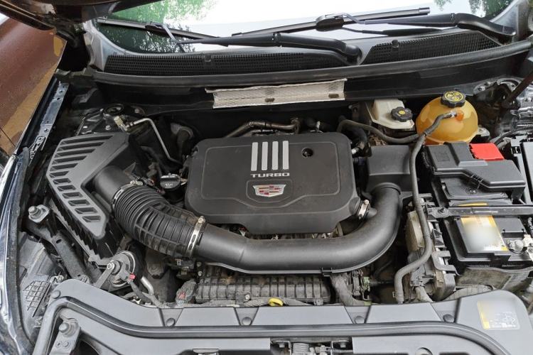 Used Cadillac XT5 2020 Revised Version 28T Luxury Edition Engine Bay