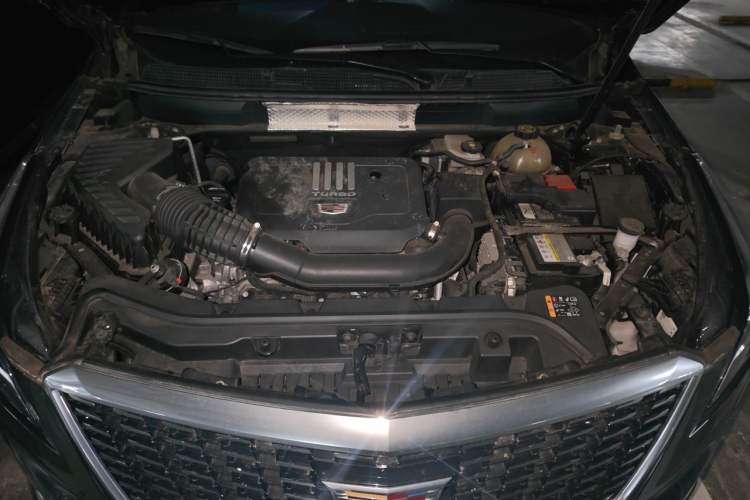 Used Cadillac XT5 2020 28T Four-Wheel Drive Tech Version Engine Bay