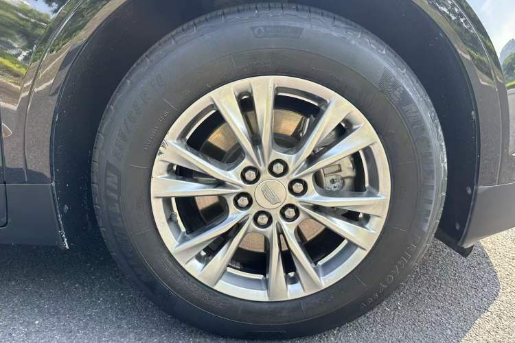 Used Cadillac XT5 2020 Revised Version 28T Luxury Edition Exterior 1