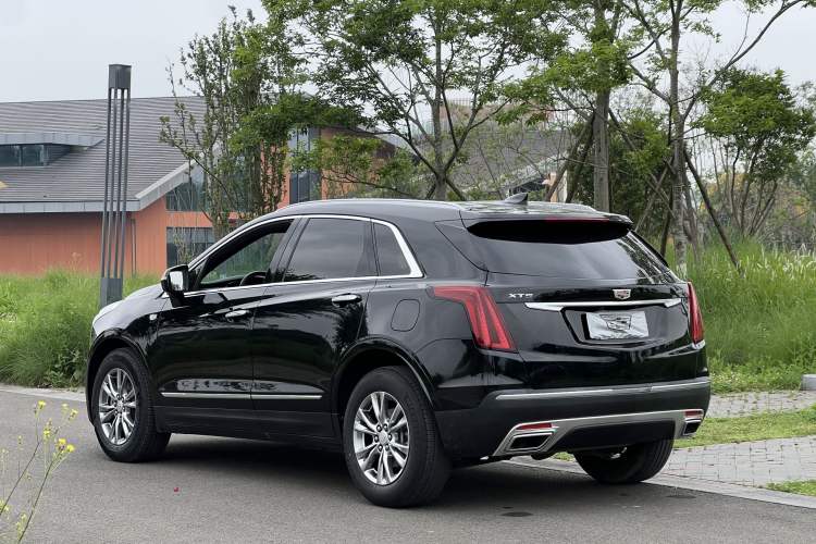 Used Cadillac XT5 2020 Revised Version 28T Luxury Edition Exterior 3