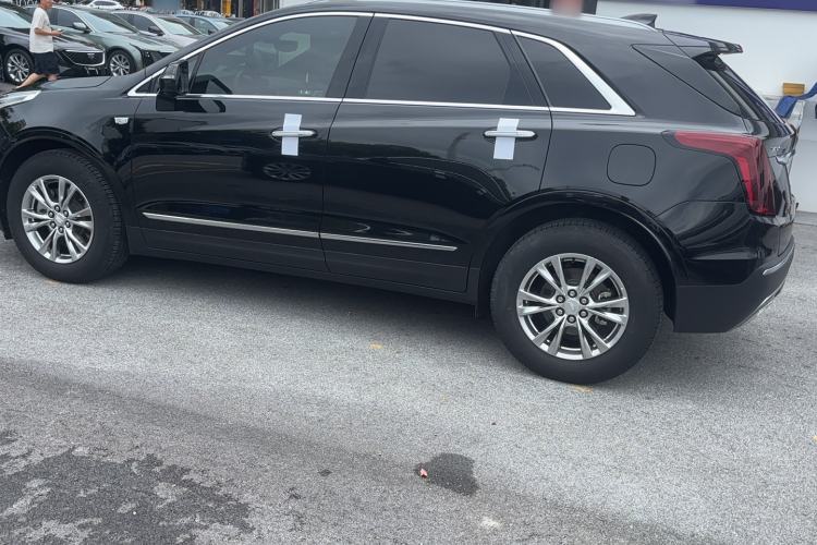 Used Cadillac XT5 2020 28T Luxury Version Exterior 3