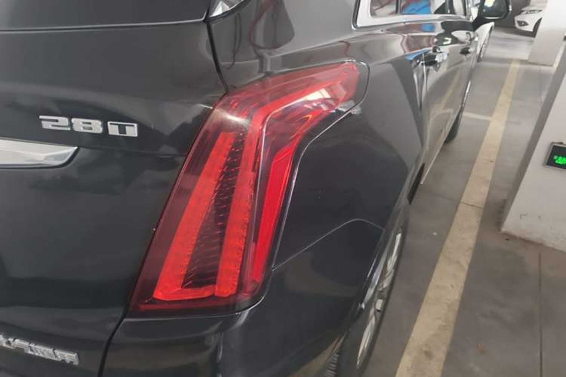 Used Cadillac XT5 2020 Revised Version 28T Luxury Edition Exterior 3