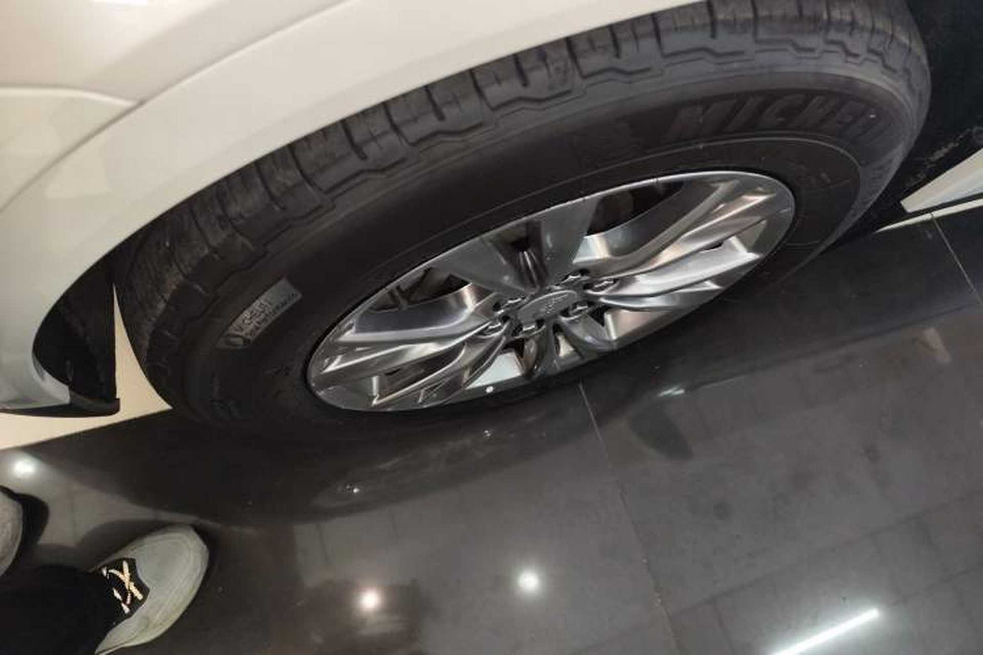 Used Cadillac XT5 2020 Revised Version 28T Luxury Edition Exterior 4
