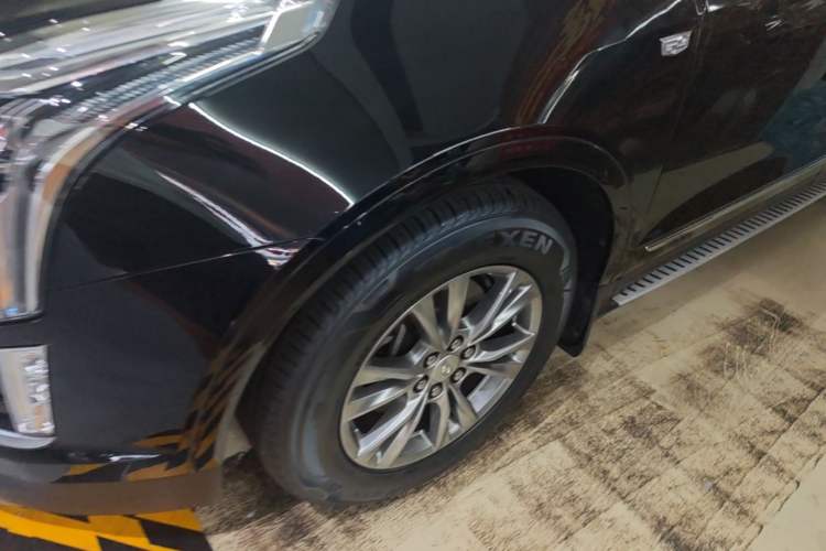 Used Cadillac XT5 2020 28T Luxury Version Exterior 4