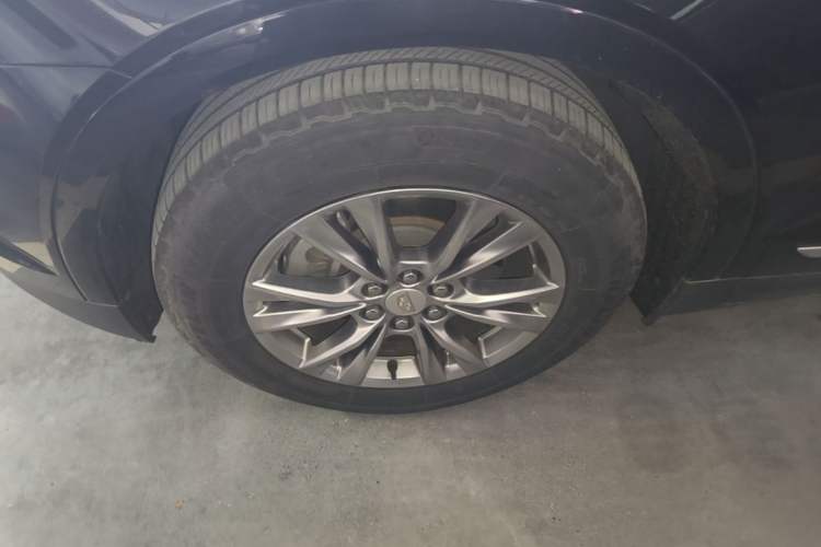 Used Cadillac XT5 2020 Revised Version 28T Luxury Edition Exterior 4