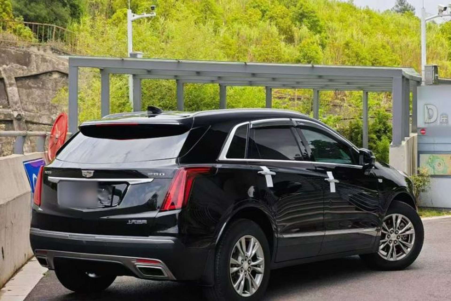Used Cadillac XT5 2020 28T Luxury Version Exterior 5