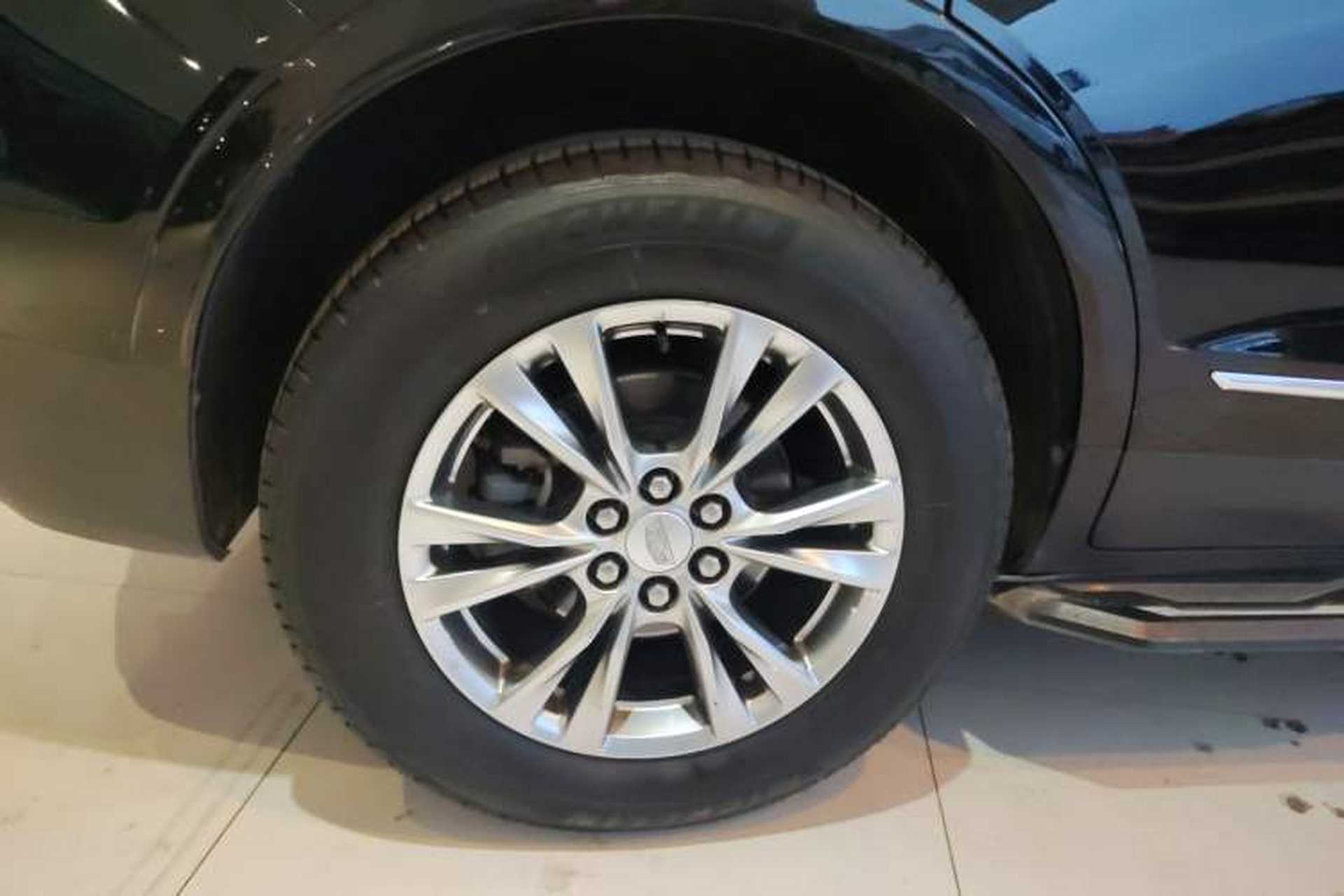 Used Cadillac XT5 2020 28T Luxury Version Exterior 5