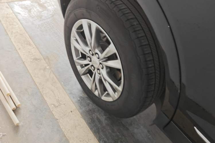 Used Cadillac XT5 2020 Revised Version 28T Luxury Edition Exterior 5
