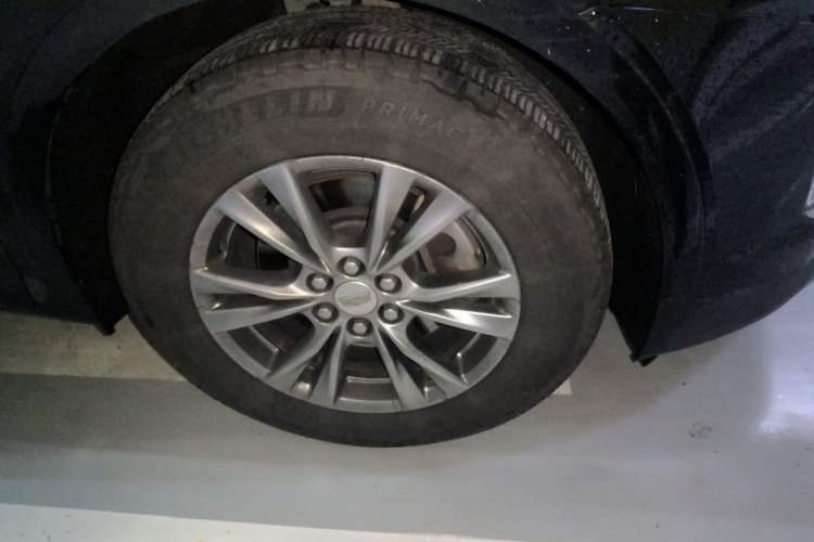 Used Cadillac XT5 2020 28T Luxury Version Exterior 7