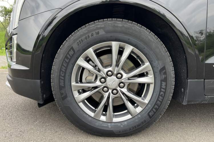 Used Cadillac XT5 2020 Revised Version 28T Luxury Edition Exterior 7