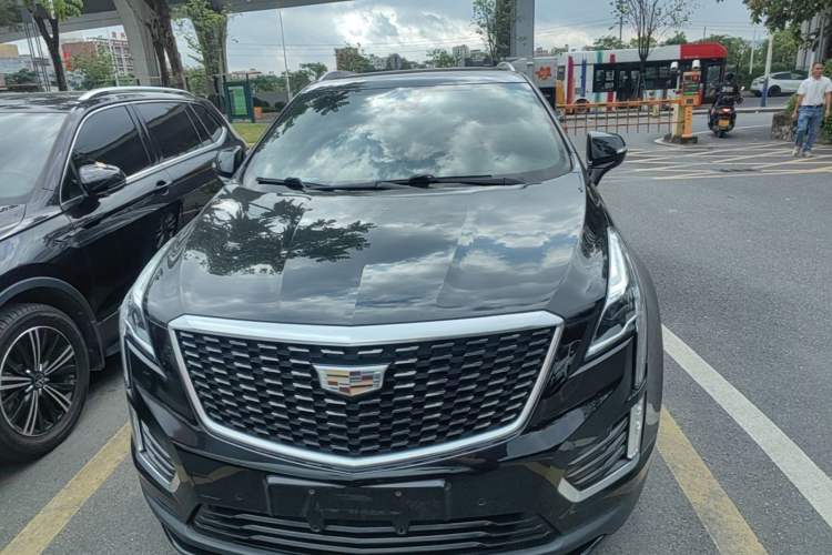 Used Cadillac XT5 2020 28T Tech Edition Front