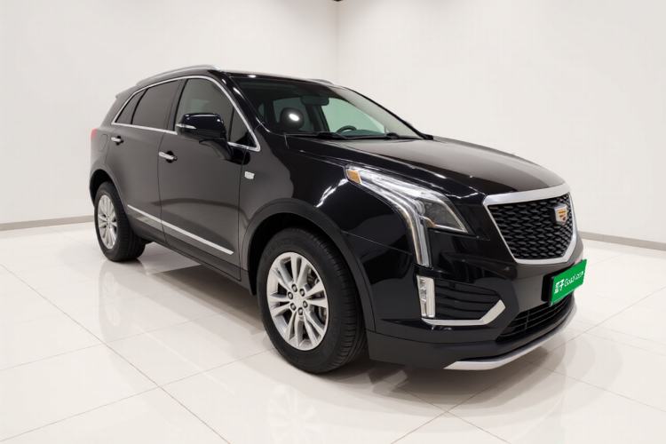 Used Cadillac XT5 2020 Revised Version 28T Luxury Edition Front Right 45 Deg