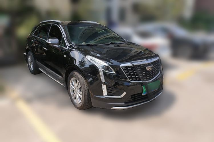 Used Cadillac XT5 2020 Revised Version 28T Luxury Edition Front Right 45 Deg