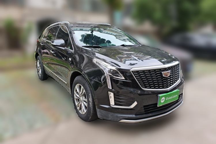 Used Cadillac XT5 2020 28T Luxury Version Front Right 45 Deg