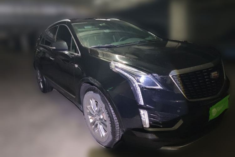 Used Cadillac XT5 2020 28T Luxury Version Front Right 45 Deg