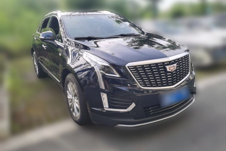 Used Cadillac XT5 2020 28T Luxury Version Front Right 45 Deg