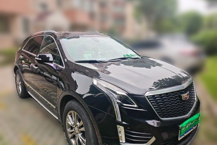 Used Cadillac XT5 2020 Revised Version 28T Luxury Edition Front Right 45 Deg