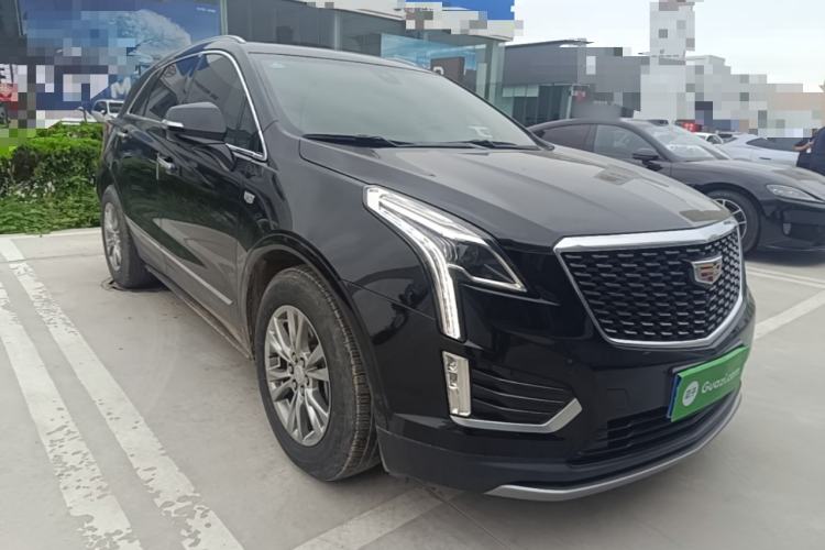 Used Cadillac XT5 2020 Revised Version 28T Luxury Edition Front Right 45 Deg
