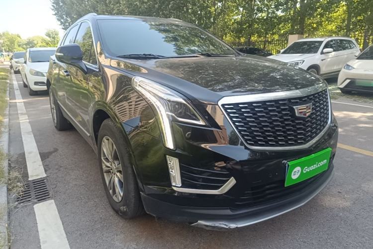Used Cadillac XT5 2020 28T Luxury Version Front Right 45 Deg