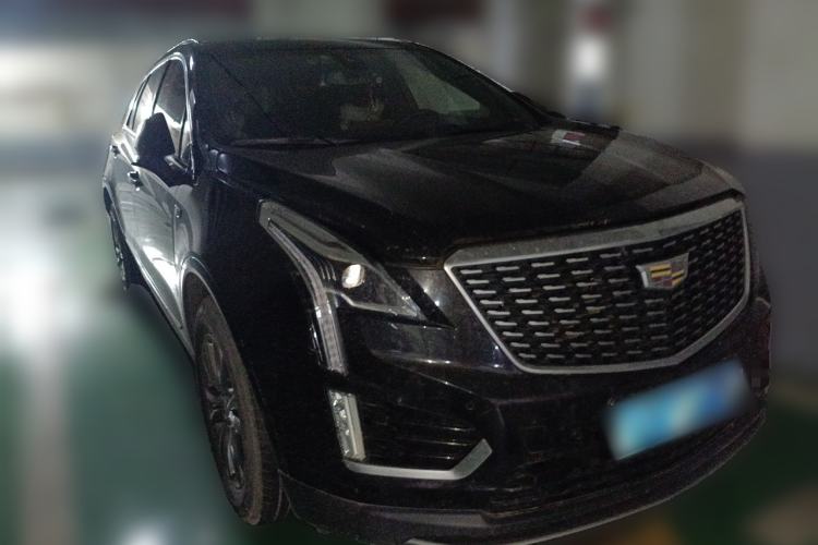 Used Cadillac XT5 2020 28T Luxury Version Front Right 45 Deg