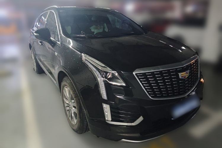 Used Cadillac XT5 2020 28T Luxury Version Front Right 45 Deg