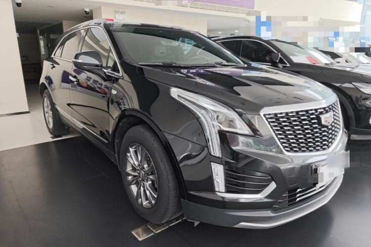 Used Cadillac XT5 2020 Revised Version 28T Luxury Edition Front Right 45 Deg