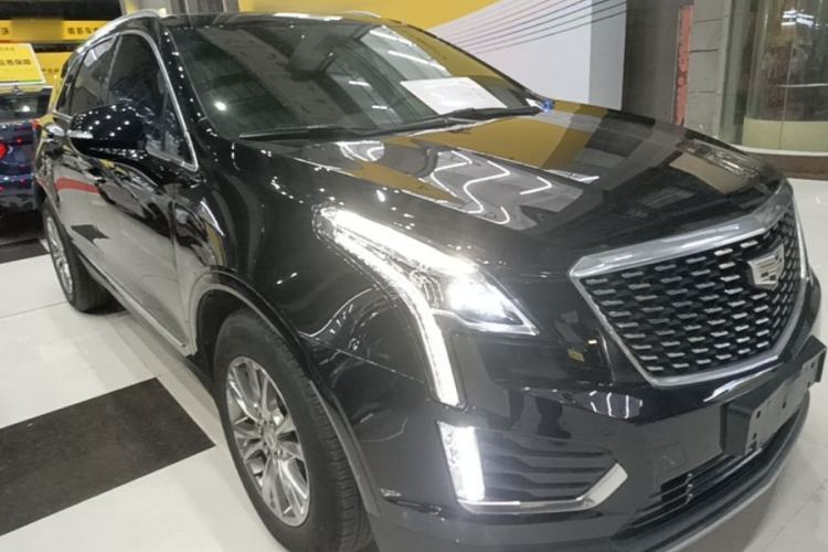 Used Cadillac XT5 2020 28T Luxury Version Front Right 45 Deg