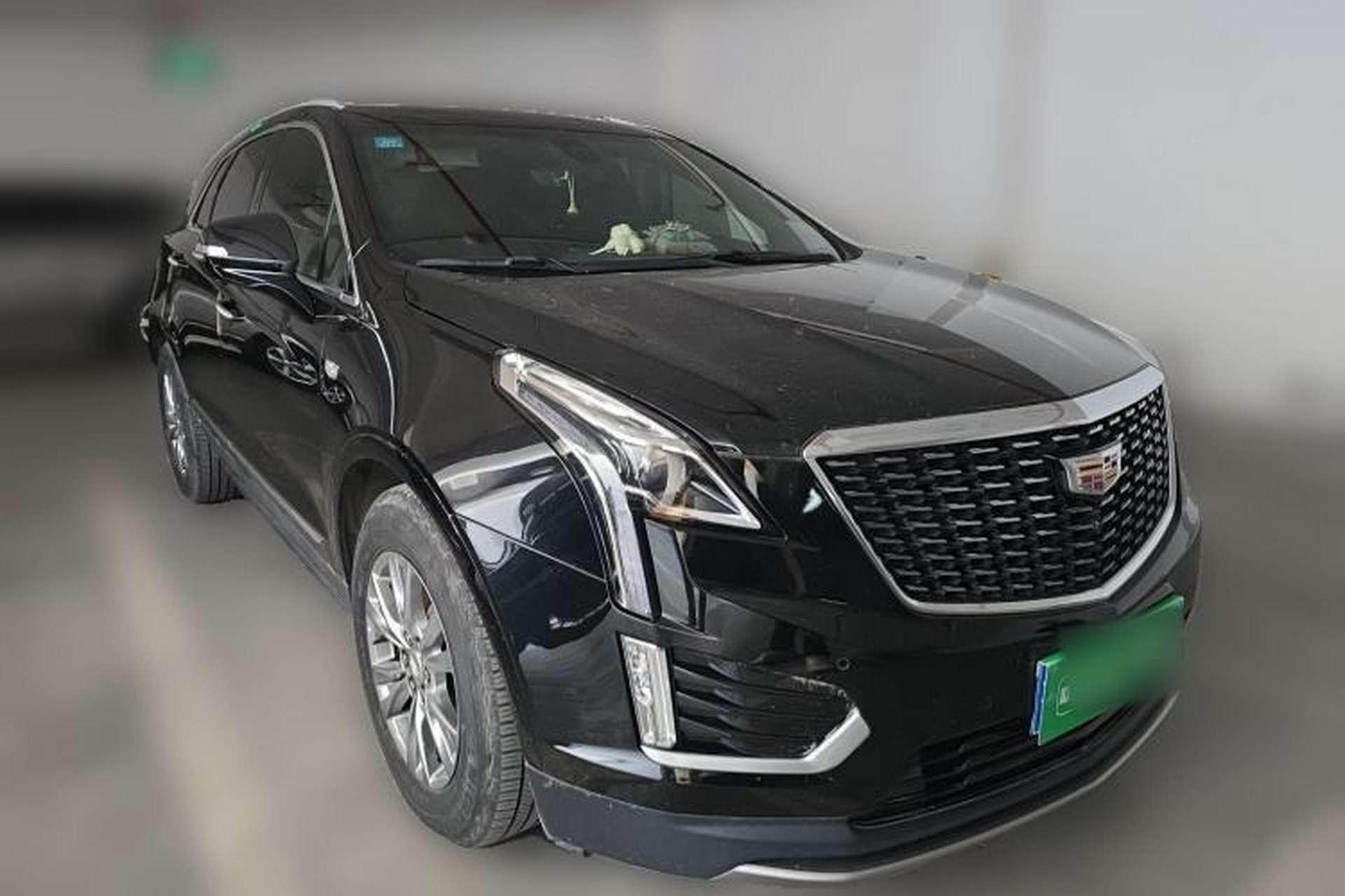 Used Cadillac XT5 2020 Revised Version 28T Luxury Edition Front Right 45 Deg