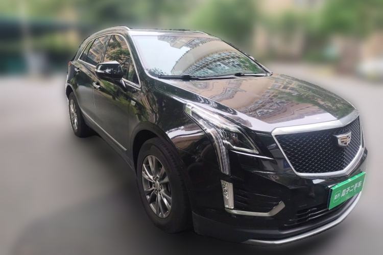 Used Cadillac XT5 2020 28T Luxury Version Front Right 45 Deg