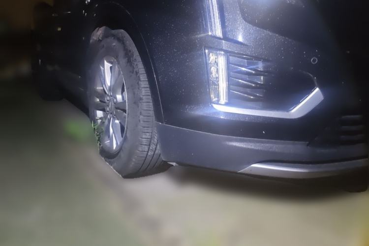 Used Cadillac XT5 2020 Revised Version 28T Luxury Edition Front Right 45 Deg