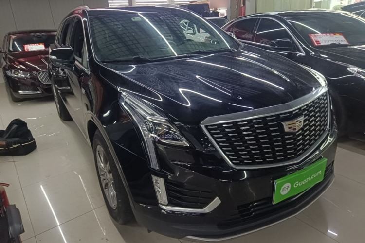 Used Cadillac XT5 2020 28T Luxury Version Front Right 45 Deg