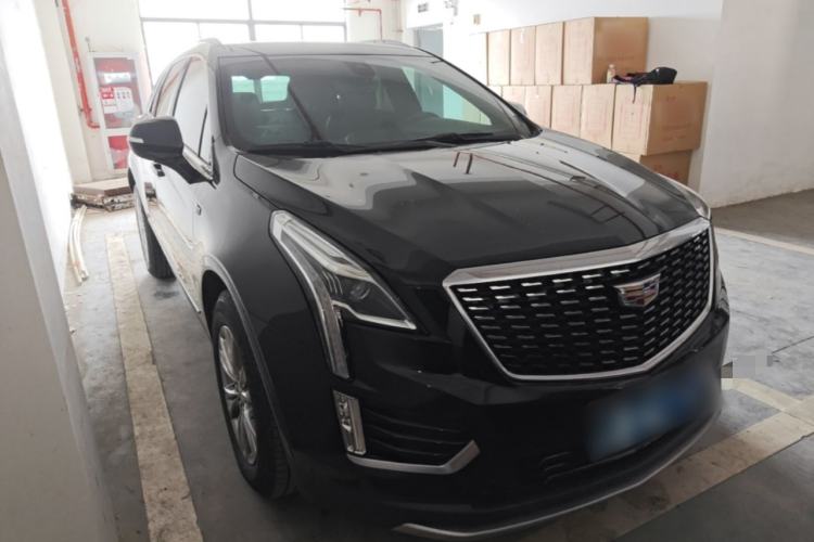 Used Cadillac XT5 2020 Revised Version 28T Luxury Edition Front Right 45 Deg