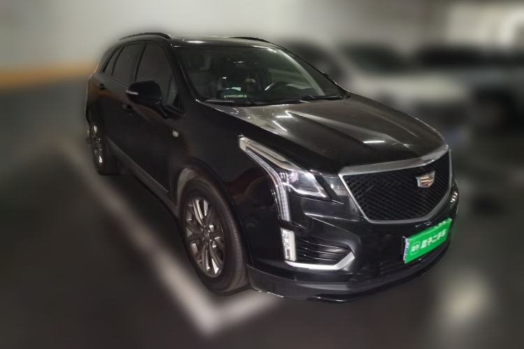 Used Cadillac XT5 2020 Updated Version 28T All-Wheel Drive Leading Sporty Type Front Right 45 Deg