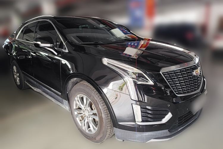 Used Cadillac XT5 2020 28T Luxury Version Front Right 45 Deg
