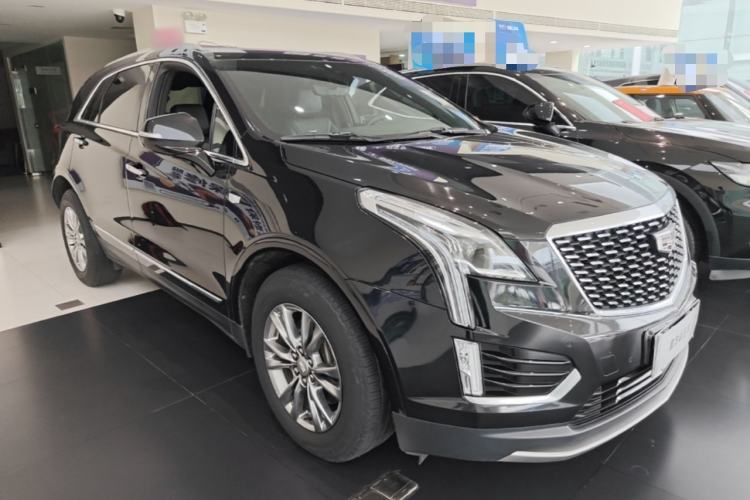 Used Cadillac XT5 2020 Revised Version 28T Luxury Edition Front Right 45 Deg