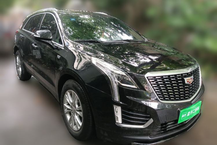 Used Cadillac XT5 2020 28T Tech Edition Front Right 45 Deg