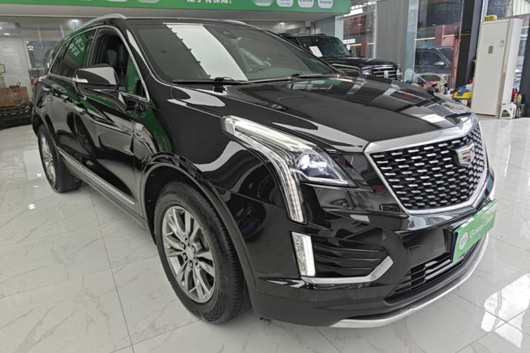 Used Cadillac XT5 2020 Revised Version 28T Luxury Edition Front Right 45 Deg