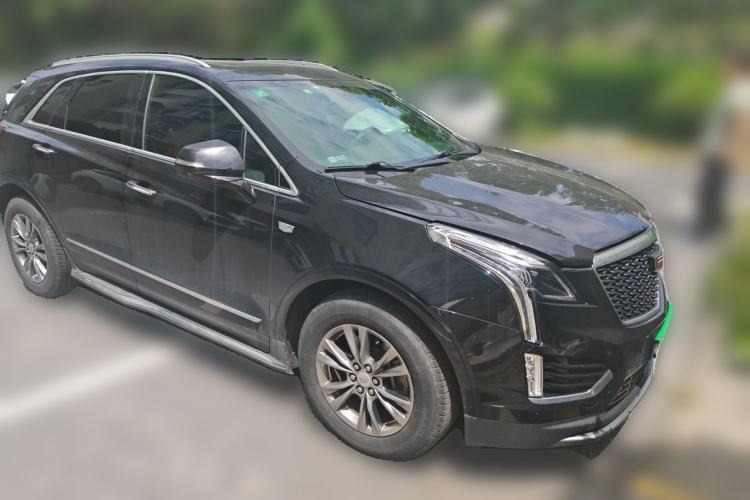 Used Cadillac XT5 2020 28T Luxury Version Front Right 45 Deg