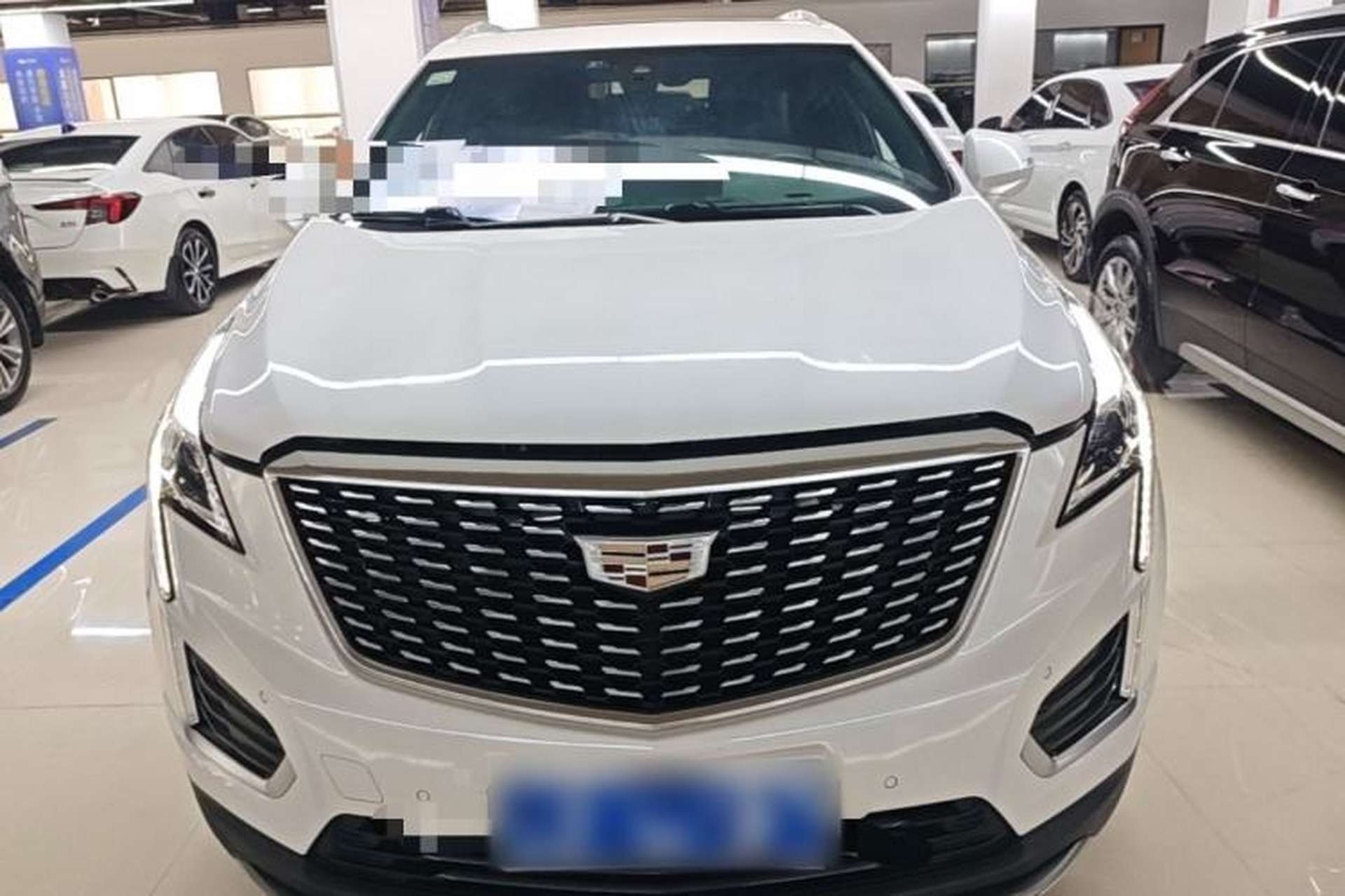Used Cadillac XT5 2020 28T Luxury Version Front