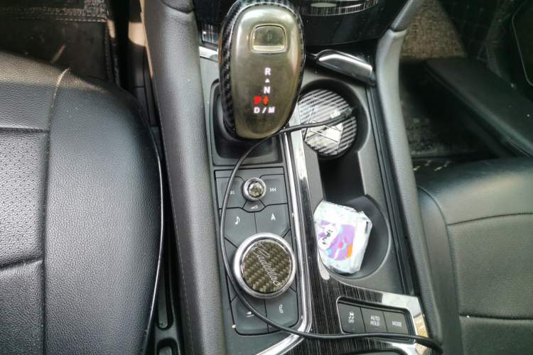 Used Cadillac XT5 2020 28T Luxury Version Gear Lever