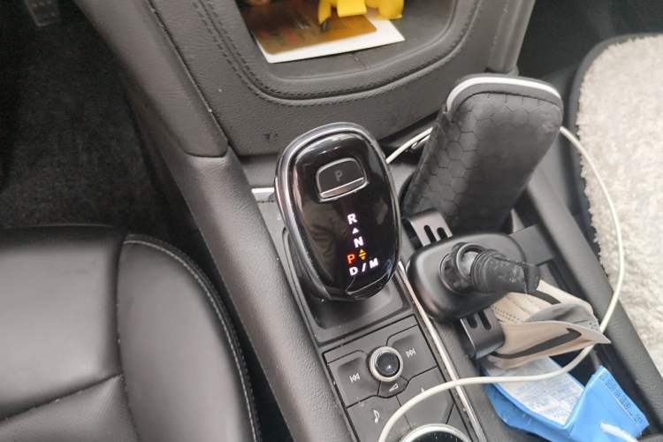Used Cadillac XT5 2020 28T Luxury Version Gear Lever
