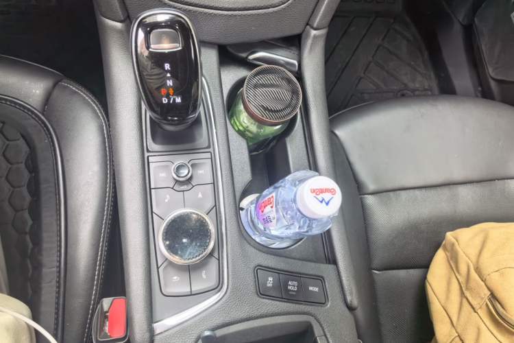 Used Cadillac XT5 2020 28T Luxury Version Gear Lever