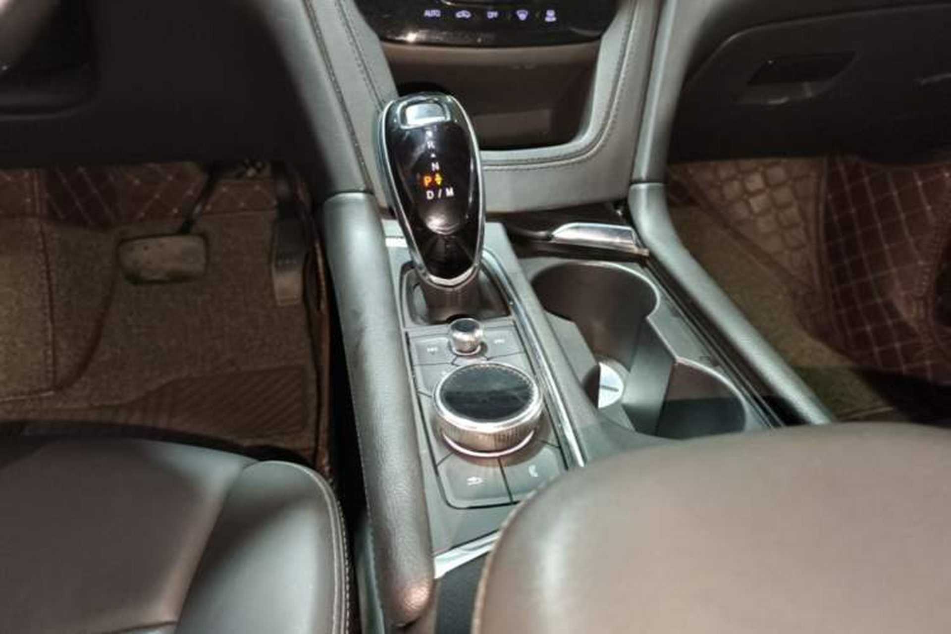 Used Cadillac XT5 2020 28T Luxury Version Gear Lever